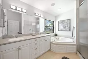 6322 Laguna Dr, Longboat Key, FL 34228 - Photo 23