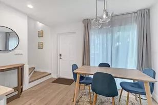 1762 Stickney Point Rd, Sarasota, FL 34231 - Photo 15