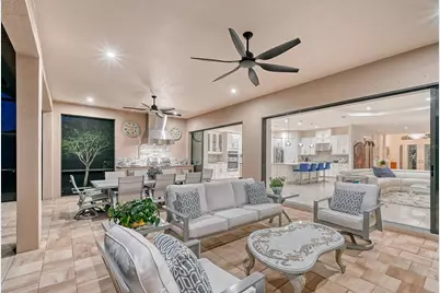 15115 Montello Way, Lakewood Ranch, FL 34211 - Photo 11