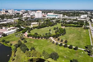 2467 Mangum Ct, Sarasota, FL 34237 - Photo 45