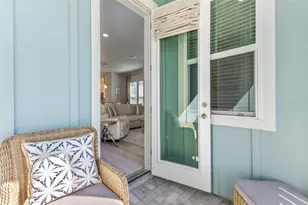 2467 Mangum Ct, Sarasota, FL 34237 - Photo 25