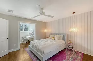 1774 Cherokee Dr, Sarasota, FL 34239 - Photo 21