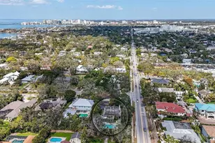 1774 Cherokee Dr, Sarasota, FL 34239 - Photo 51