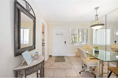 2044 Canal Drive #M37, Bradenton, FL 34207 - Photo 5