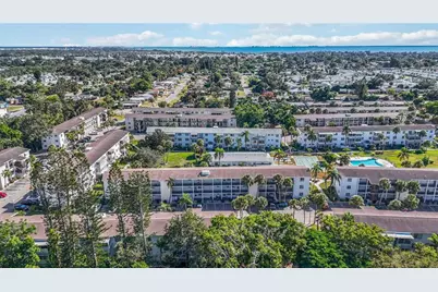 2044 Canal Drive #M37, Bradenton, FL 34207 - Photo 31