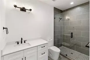 530 De Narvaez Dr, Longboat Key, FL 34228 - Photo 17