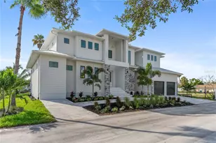 530 De Narvaez Dr, Longboat Key, FL 34228 - Photo 7