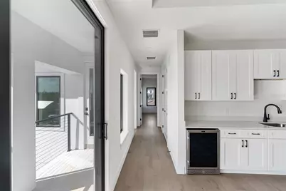530 De Narvaez Drive, Longboat Key, FL 34228 - Photo 23
