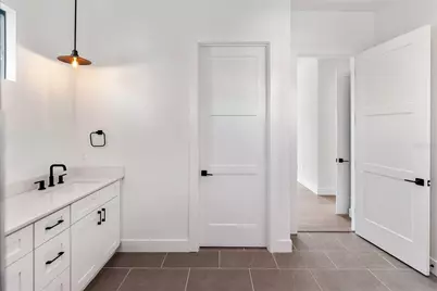 530 De Narvaez Drive, Longboat Key, FL 34228 - Photo 33