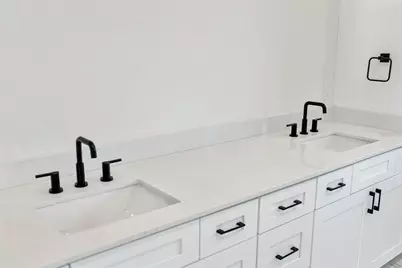 530 De Narvaez Drive, Longboat Key, FL 34228 - Photo 55