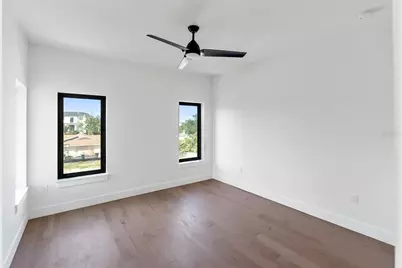 530 De Narvaez Drive, Longboat Key, FL 34228 - Photo 19