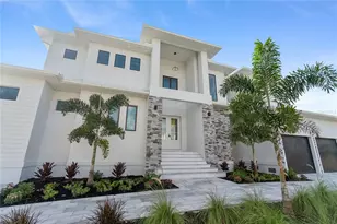530 De Narvaez Dr, Longboat Key, FL 34228 - Photo 3