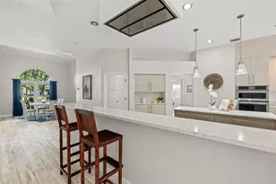 8314 9th Ave Terrace NW, Bradenton, FL 34209 - Photo 7