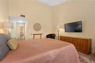 1603 Bayhouse Point Dr, Sarasota, FL 34231 - Photo 17