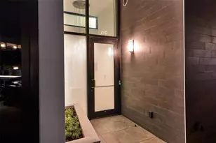 1542 4th St, Sarasota, FL 34236 - Photo 7