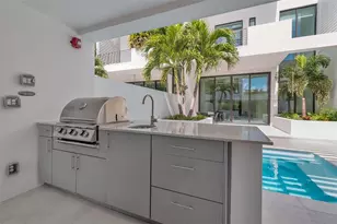 1542 4th St, Sarasota, FL 34236 - Photo 35