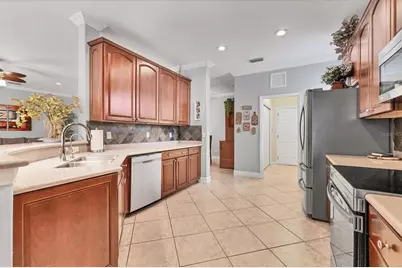 7131 67th Ter E, Bradenton, FL 34203 - Photo 7