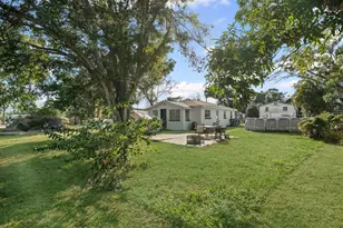 1604 3rd Ave W, Palmetto, FL 34221 - Photo 21