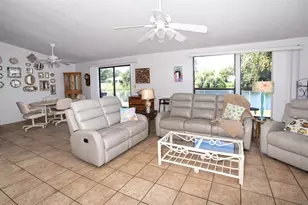 6116 38th Ave W, Bradenton, FL 34209 - Photo 3