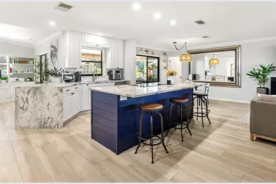 6502 Bikini Way, Sarasota, FL 34241 - Photo 3