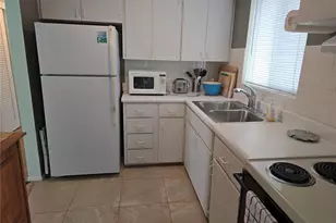 1827 Sunny Dr, Bradenton, FL 34207 - Photo 5