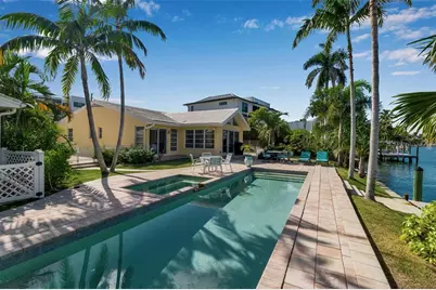 369 S Polk Drive, Sarasota, FL 34236 - Photo 11