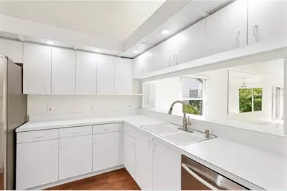 4120 Marseilles Avenue #3268, Sarasota, FL 34233 - Photo 9