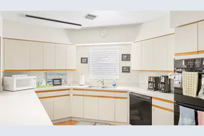 4120 Marseilles Avenue #3268, Sarasota, FL 34233 - Photo 39