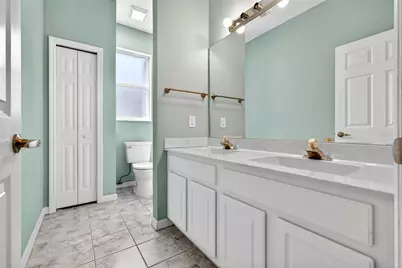 6617 Cheswick Street, Sarasota, FL 34243 - Photo 19