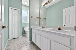 6617 Cheswick St, Sarasota, FL 34243 - Photo 19