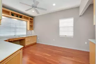 3975 Square E Ln, Sarasota, FL 34238 - Photo 35