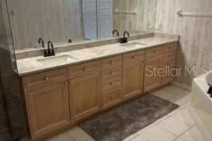 3975 Square E Ln, Sarasota, FL 34238 - Photo 21