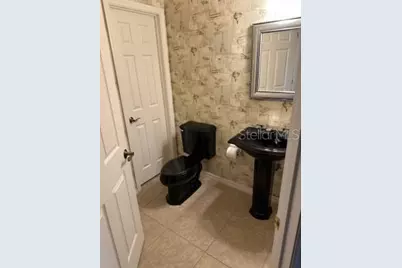 3975 Square East Lane #9, Sarasota, FL 34238 - Photo 13