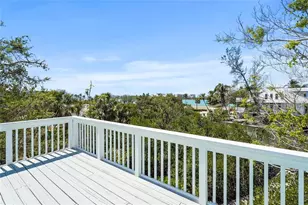 111 Faubel St, Sarasota, FL 34242 - Photo 11