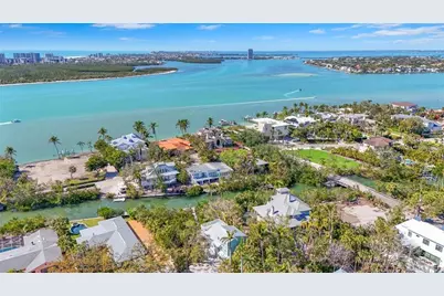 111 Faubel Street, Sarasota, FL 34242 - Photo 1