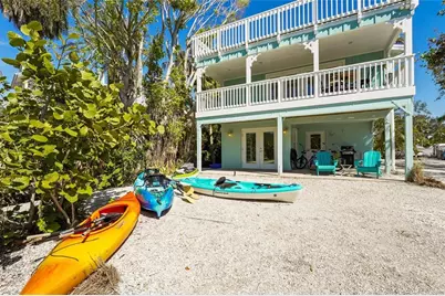 111 Faubel Street, Sarasota, FL 34242 - Photo 11