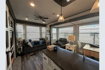 136 Bahia Drive, Palmetto, FL 34221 - Photo 9
