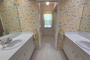 215 48th St NW, Bradenton, FL 34209 - Photo 29