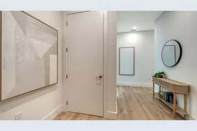 33 S Palm Avenue #1702, Sarasota, FL 34236 - Photo 21