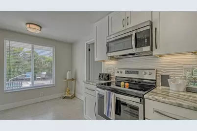 2904 Homasassa Road, Sarasota, FL 34239 - Photo 15