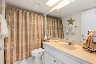 1704 Pelican Cove Rd, Sarasota, FL 34231 - Photo 9