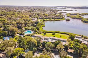 1704 Pelican Cove Rd, Sarasota, FL 34231 - Photo 35