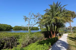 1704 Pelican Cove Rd, Sarasota, FL 34231 - Photo 39