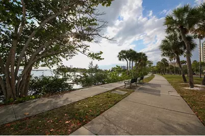 2711 Blossom Drive, Sarasota, FL 34239 - Photo 69