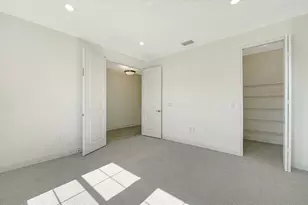 2444 Star Apple Wy, Sarasota, FL 34240 - Photo 23