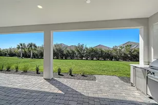 2537 Star Apple Wy, Sarasota, FL 34240 - Photo 9