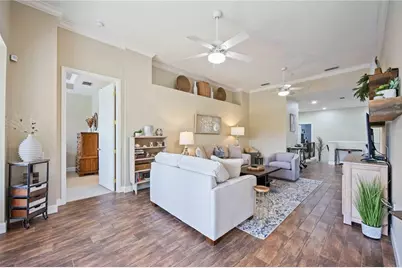 5290 Descanso Court #201B19, Sarasota, FL 34238 - Photo 9