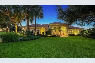 8250 Hugh Alison Place, Sarasota, FL 34240 - Photo 3