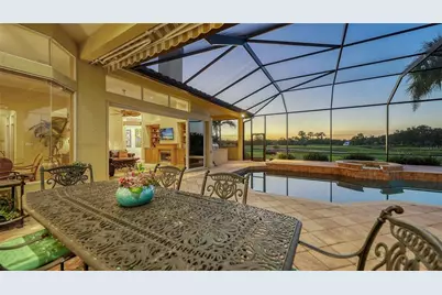 8250 Hugh Alison Place, Sarasota, FL 34240 - Photo 19