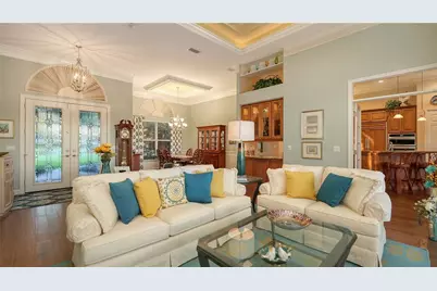 8250 Hugh Alison Place, Sarasota, FL 34240 - Photo 7